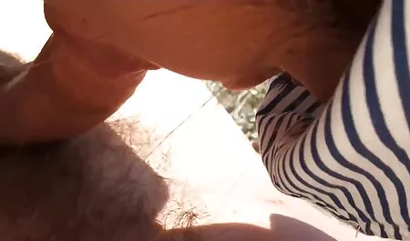 Các trang sex nhat ban nhân viên trẻ đã tham gia vào với một tờ.