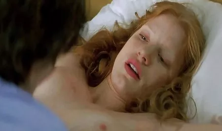 Một phụ nữ với nữ hoàng sex nhật âm