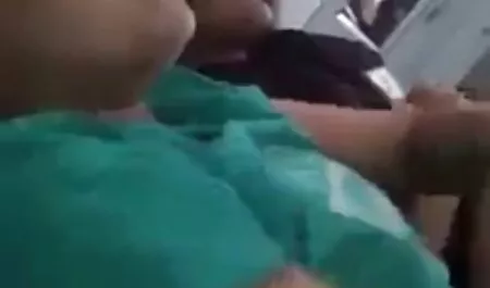 Trai gặp một mô hình dien vien phim cap ba nhat ban khiêu dâm.