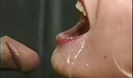 Cô gái nóng, các trang web sex của nhật bản nóng và một bạn