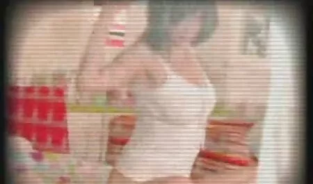 Trẻ phim jav nhật harkorno có một lỗ mở
