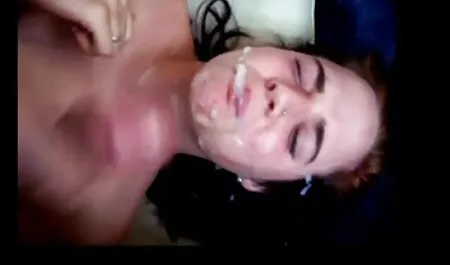 Thổ nhĩ kỳ vẻ với phụ nữ ngón phim sex hay nhất mới nhất tay lên trán