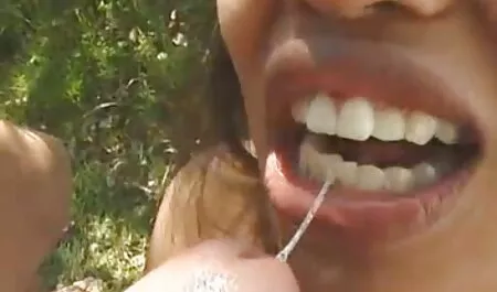 Các mông của một thiếu niên jav nhật không che là một phim kinh dị mát mẻ của tình dục với một người